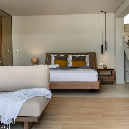 Beautiful Naxos | 3 Bedrooms | Luffy | Breathtaking Sea Views And Outdoor Hot Tub | Chora Naxos 别墅 Naxos City