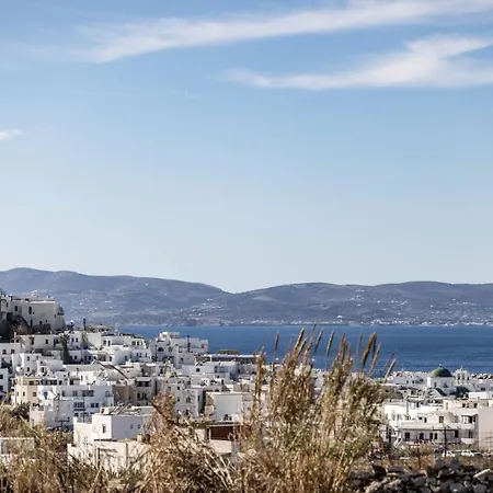 Beautiful Naxos | 3 Bedrooms | Luffy | Breathtaking Sea Views And Outdoor Hot Tub | Chora Naxos 别墅
