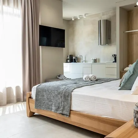 Beautiful Naxos | 3 Bedrooms | Luffy | Breathtaking Sea Views And Outdoor Hot Tub | Chora Naxos