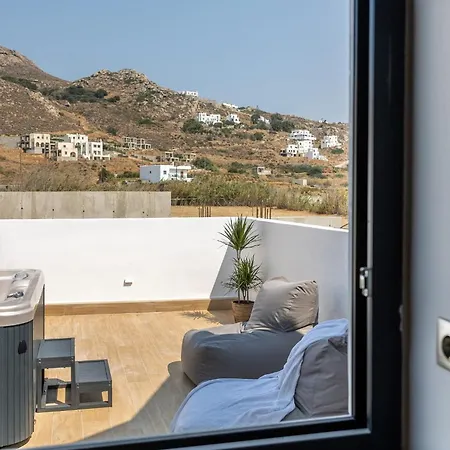 别墅 Beautiful Naxos | 3 Bedrooms | Luffy | Breathtaking Sea Views And Outdoor Hot Tub | Chora Naxos