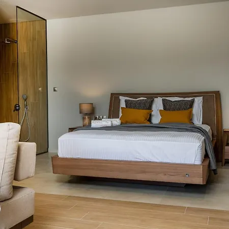 Beautiful Naxos | 3 Bedrooms | Luffy | Breathtaking Sea Views And Outdoor Hot Tub | Chora Naxos 别墅