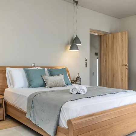 Beautiful Naxos | 3 Bedrooms | Luffy | Breathtaking Sea Views And Outdoor Hot Tub | Chora Naxos 别墅 *